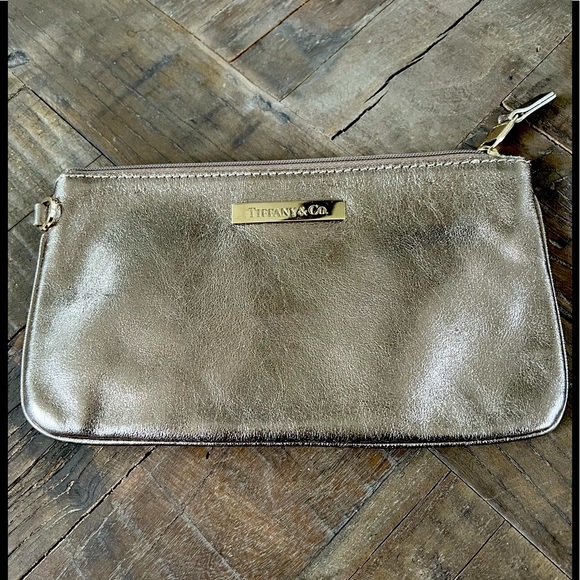 Tiffany gold leather clutch - Picture 1 of 9